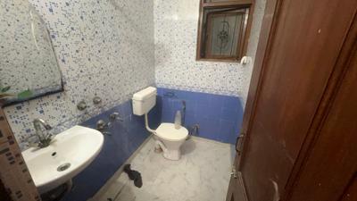 Image of 1500 Sq.ft 3 BHK Builder Floor for rent in Sector 50, Noida for Rs. 40000