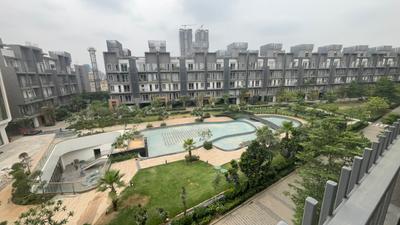 3.5 BHK Flat