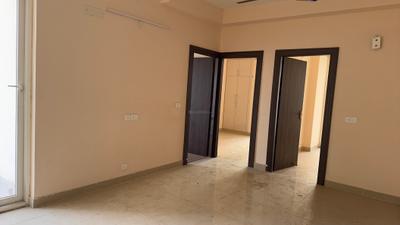 Living Room Image of 1045 Sq.ft 3 BHK Apartment / Flat for rent in Amrapali Dream Valley 2, Noida Extension Greater Noida for Rs. 18000
