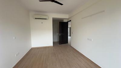 Bedroom Image of 3762 Sq.ft 4 BHK Builder Floor for sale in Ansal Sovereign Floors, Sector 67 Gurgaon for Rs. 24000000