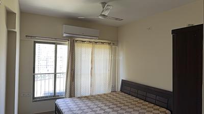 Bedroom Image of 1850 Sq.ft 3 BHK Apartment / Flat for rent in Adani The Meadows, Shantigram Ahmedabad for Rs. 44000