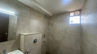 Bathroom Image of 575 Sq.ft 1 BHK Apartment / Flat for rent in Eroor Kochi for Rs. 33000