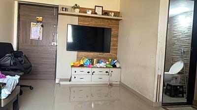 Living Room Image of 700 Sq.ft 1 BHK Apartment / Flat for sale in Sanghvi Valley, Kalwa Thane for Rs. 7700000