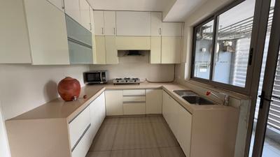 Kitchen Image of 1051 Sq.ft 2.5 BHK Apartment / Flat for rent in Ghatkopar West Mumbai for Rs. 135000