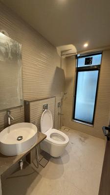 Image of 800 Sq.ft 2 BHK Apartment / Flat for sale in Santacruz West, Mumbai for Rs. 45500000