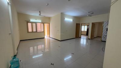 Living Room Image of 1960 Sq.ft 3 BHK Apartment / Flat for rent in Navrangpura Ahmedabad for Rs. 35000