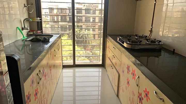 Tricity Avenue Main Image 1