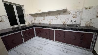 Kitchen Image of 1000 Sq.ft 2 BHK Apartment / Flat for rent in Dafi Varanasi for Rs. 15000