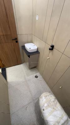 Image of 1200 Sq.ft 4 BHK Builder Floor for sale in Dwarka Mor, New Delhi for Rs. 13000000