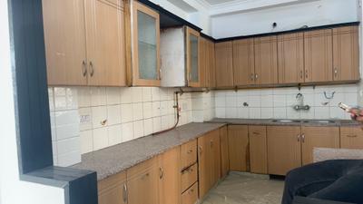 Kitchen Image of 1980 Sq.ft 3 BHK Apartment / Flat for sale in Gulshan Grand, Indirapuram Ghaziabad for Rs. 28000000