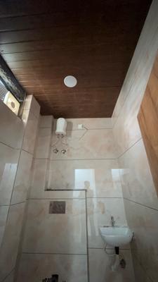 Bathroom Image of 1500 Sq.ft 1 RK Apartment / Flat for rent in Mahalakshmi Nagar Indore for Rs. 13500