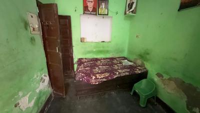 Bedroom Image of 540 Sq.ft 5 BHK Independent House for sale in Mandoli New Delhi for Rs. 9000000