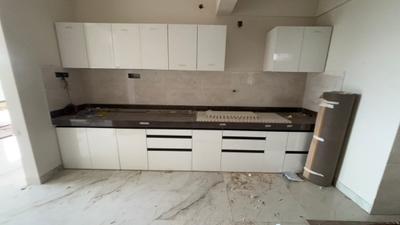 Kitchen Image of 2500 Sq.ft 3.5 BHK Apartment / Flat for rent in Ved Vihar Phase II Building No 4, Kothrud Pune for Rs. 65000