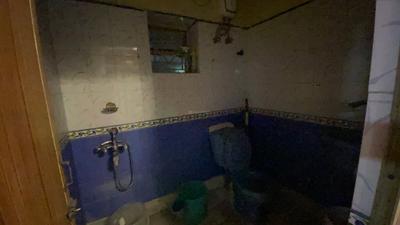 Bathroom Image of 1300 Sq.ft 3 BHK Apartment / Flat for sale in Purba Barisha Kolkata for Rs. 7500000
