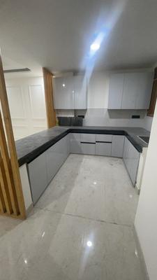 Kitchen Image of 1170 Sq.ft 3 BHK Apartment / Flat for sale in Sultanpur New Delhi for Rs. 10000000
