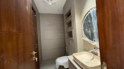 Image of 1350 Sq.ft 3 BHK Builder Floor for sale in Janakpuri, New Delhi for Rs. 42500000