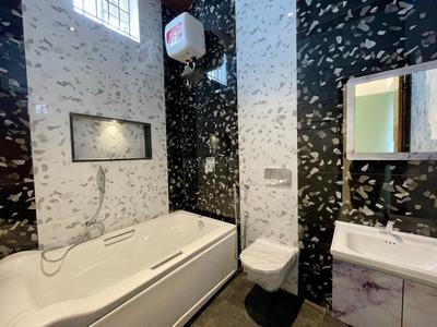 Bathroom Image of 2800 Sq.ft 3 BHK Independent House for sale in Saravanampatty Coimbatore for Rs. 17000000