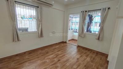Bedroom Image of 750 Sq.ft 1 BHK Apartment / Flat for sale in Rose Kunj Apartment, Bandra West Mumbai for Rs. 22500000