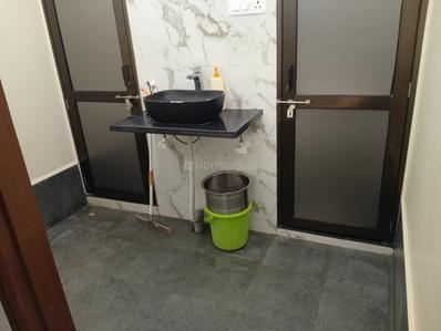 Bathroom Image of 1500 Sq.ft 2 BHK Duplex for rent in Jaora Ratlam for Rs. 15000