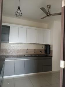 Kitchen Image of 1600 Sq.ft 3 BHK Apartment / Flat for rent in Maradu Kochi for Rs. 37000