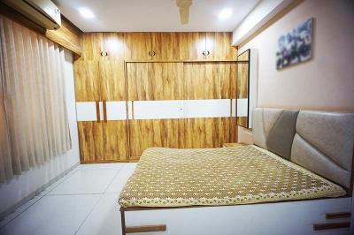 Bedroom Image of 2205 Sq.ft 3 BHK Apartment / Flat for sale in Samved Green Valley, Sargasan Gandhinagar for Rs. 11500000