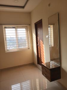 Bedroom Image of 1600 Sq.ft 3 BHK Apartment / Flat for rent in Madhura Nagar Hyderabad for Rs. 45001