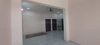 Bedroom Image of 1250 Sq.ft 2 BHK Independent House for rent in Mayur Residency, Indira Nagar Lucknow for Rs. 16500