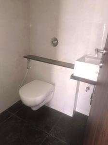 Common Bathroom Image of 1100 Sq.ft 2 BHK Apartment / Flat for sale in DEM Icon, Kandivali West Mumbai for Rs. 18200000