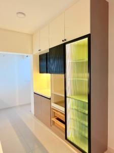 Kitchen Image of 750 Sq.ft 2 BHK Apartment / Flat for rent in Brigade Horizon, Kumbalgodu Bengaluru for Rs. 45000