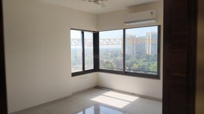 Bedroom Image of 2335 Sq.ft 3 BHK Apartment / Flat for rent in Vaishno Devi Circle Ahmedabad for Rs. 75000