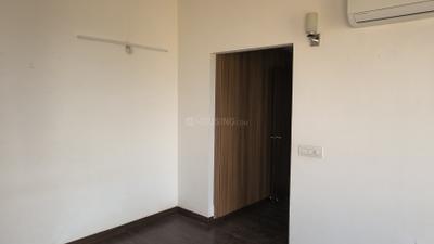 Bedroom Image of 1750 Sq.ft 3 BHK Apartment / Flat for sale in Umang Winter Hills, Sector 77 Gurgaon for Rs. 20500000