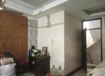 Bedroom Image of 1000 Sq.ft 3 BHK Builder Floor for sale in Jamia Nagar New Delhi for Rs. 9000000
