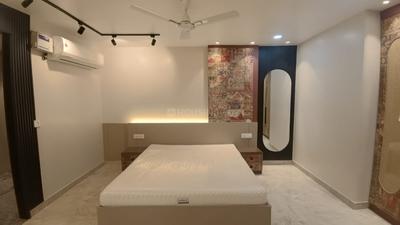 Bedroom Image of 1600 Sq.ft 3 BHK Builder Floor for sale in Mehrauli New Delhi for Rs. 11000000
