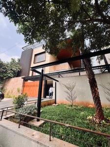 Image of 7000 Sq.ft 4.5 BHK Independent House for sale in Anna Nagar, Chennai for Rs. 185000000
