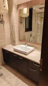 Bathroom Image of 2000 Sq.ft 3 BHK Builder Floor for sale in Sarvapriya Vihar New Delhi for Rs. 54500000
