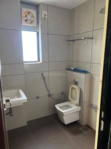 Bathroom Image of 3500 Sq.ft 4 BHK Apartment / Flat for rent in Uma Mahalaxmi 4, Kudasan Gandhinagar for Rs. 55000
