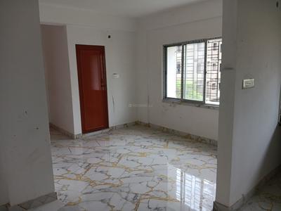 Living Room Image of 1050 Sq.ft 2 BHK Apartment / Flat for sale in New Town Kolkata for Rs. 6100000