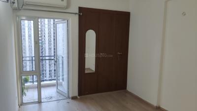 Bedroom Image of 1656 Sq.ft 3 BHK Apartment / Flat for rent in DLF Capital Greens Phase 1 And 2, Karampura New Delhi for Rs. 62000
