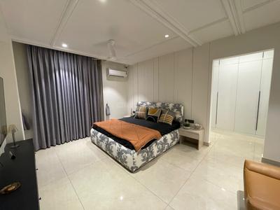 Bedroom Image of 5750 Sq.ft 5 BHK Duplex for sale in Green Lotus Utsav, Gmada Aerocity Mohali for Rs. 58000000