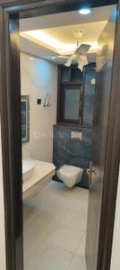 Bathroom Image of 6000 Sq.ft 7 BHK Independent House for sale in Sector 41 Noida for Rs. 87000000