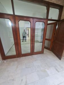 Hall Image of 1300 Sq.ft 3 BHK Builder Floor for rent in Model Town New Delhi for Rs. 30000