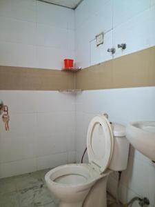 Bedroom One Image of 2000 Sq.ft 4 BHK Apartment / Flat for sale in Supertech Ecociti, Sector 137 Noida for Rs. 20000000