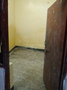 Bedroom Image of 1025 Sq.ft 3 BHK Builder Floor for rent in Mahmoorganj Varanasi for Rs. 12000