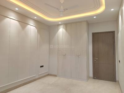 Bedroom Image of 1800 Sq.ft 3 BHK Builder Floor for sale in Lajpat Nagar New Delhi for Rs. 64000000