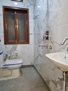 Common Bathroom Image of 900 Sq.ft 3 BHK Apartment / Flat for sale in Vikram The Residency by Vikram Properties And Builder, Dwarka Mor New Delhi for Rs. 7200000
