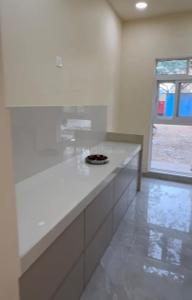 Kitchen Image of 700 Sq.ft 2 BHK Apartment / Flat for sale in Ashar Merac, Thane West Thane for Rs. 12400000