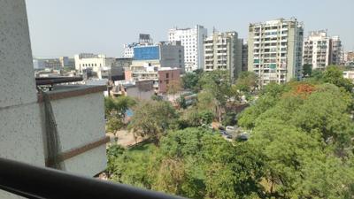 Kitchen Image of 1250 Sq.ft 2 BHK Apartment / Flat for rent in Ramprastha Zen Spire, Vaishali Ghaziabad for Rs. 32500
