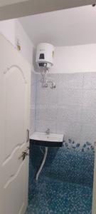 Bathroom Image of 1150 Sq.ft 3 BHK Apartment / Flat for rent in Harshit Lifestyle phase 1, Ayodhya Bypass Bhopal for Rs. 25000
