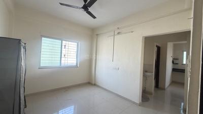Bedroom Image of 650 Sq.ft 1 BHK Apartment / Flat for rent in Old Sangvi Pune for Rs. 15000