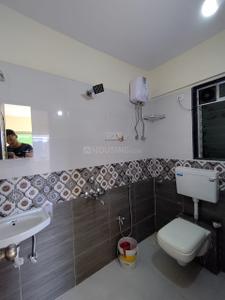 Bathroom Image of 700 Sq.ft 1 BHK Apartment / Flat for rent in Reliable Unique Pride, Vikhroli East Mumbai for Rs. 35000